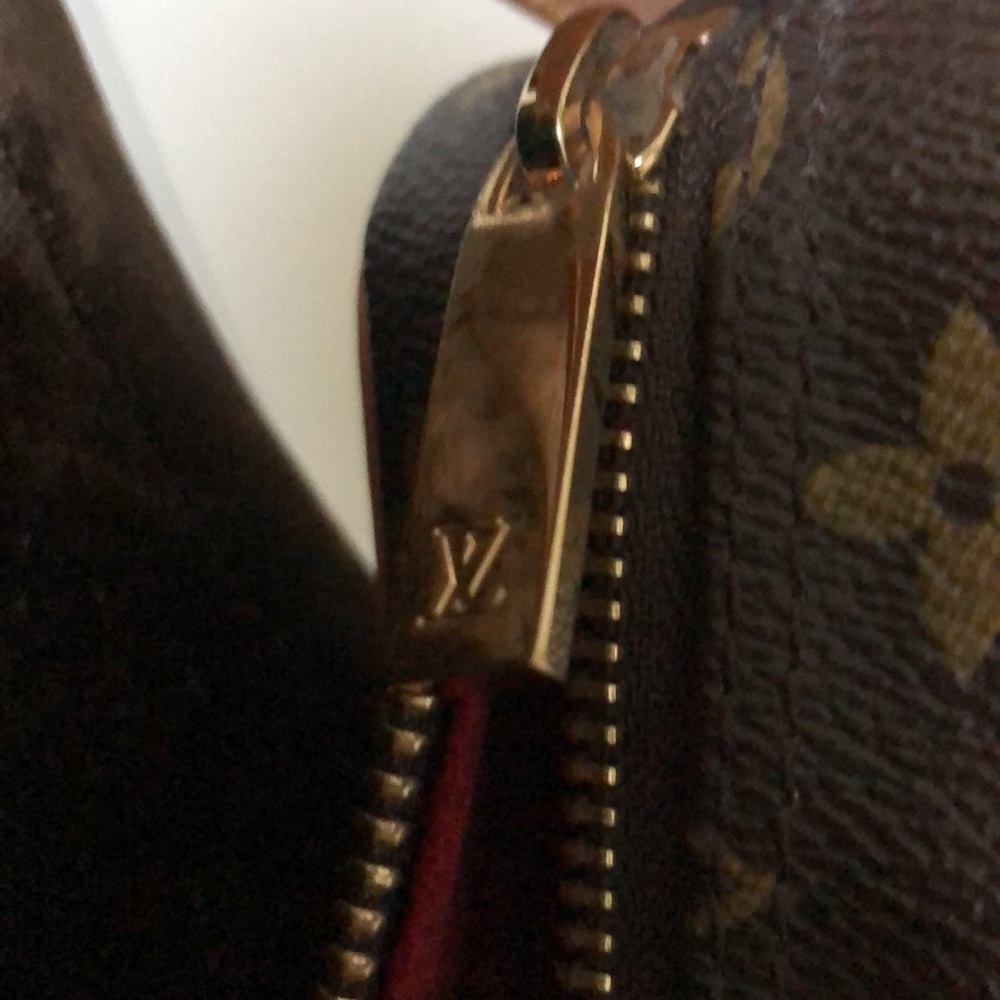 Louis Vuitton Crescent Bag - Picture 6 of 12